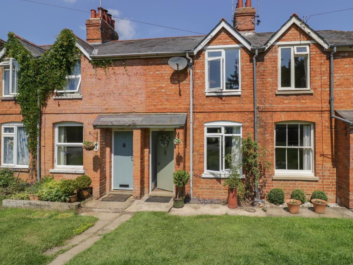 Vila Meadow View Banbury Exteriér fotografie